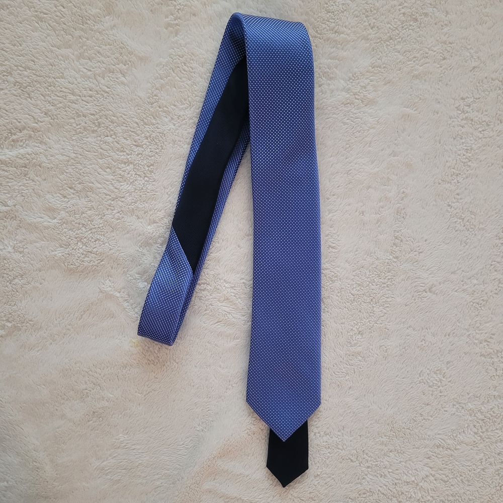 Tommy Hilfiger Silk Blue White Mini Polka Dots Tie Mens NWT 65$